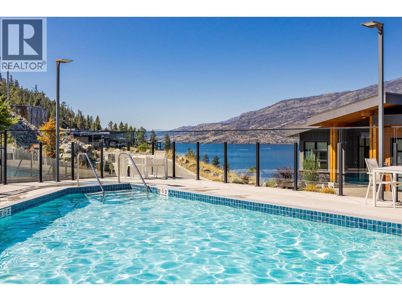 311 3475 Granite Close, Kelowna
