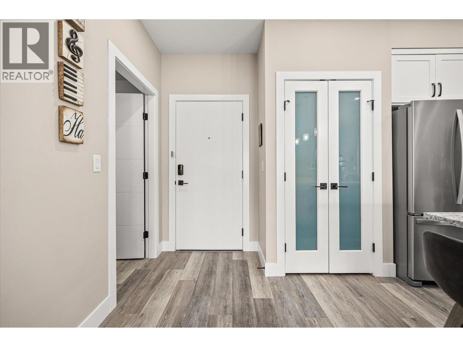 311 3475 Granite Close, Kelowna