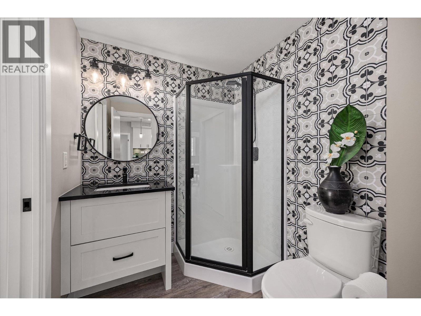 311 3475 Granite Close, Kelowna