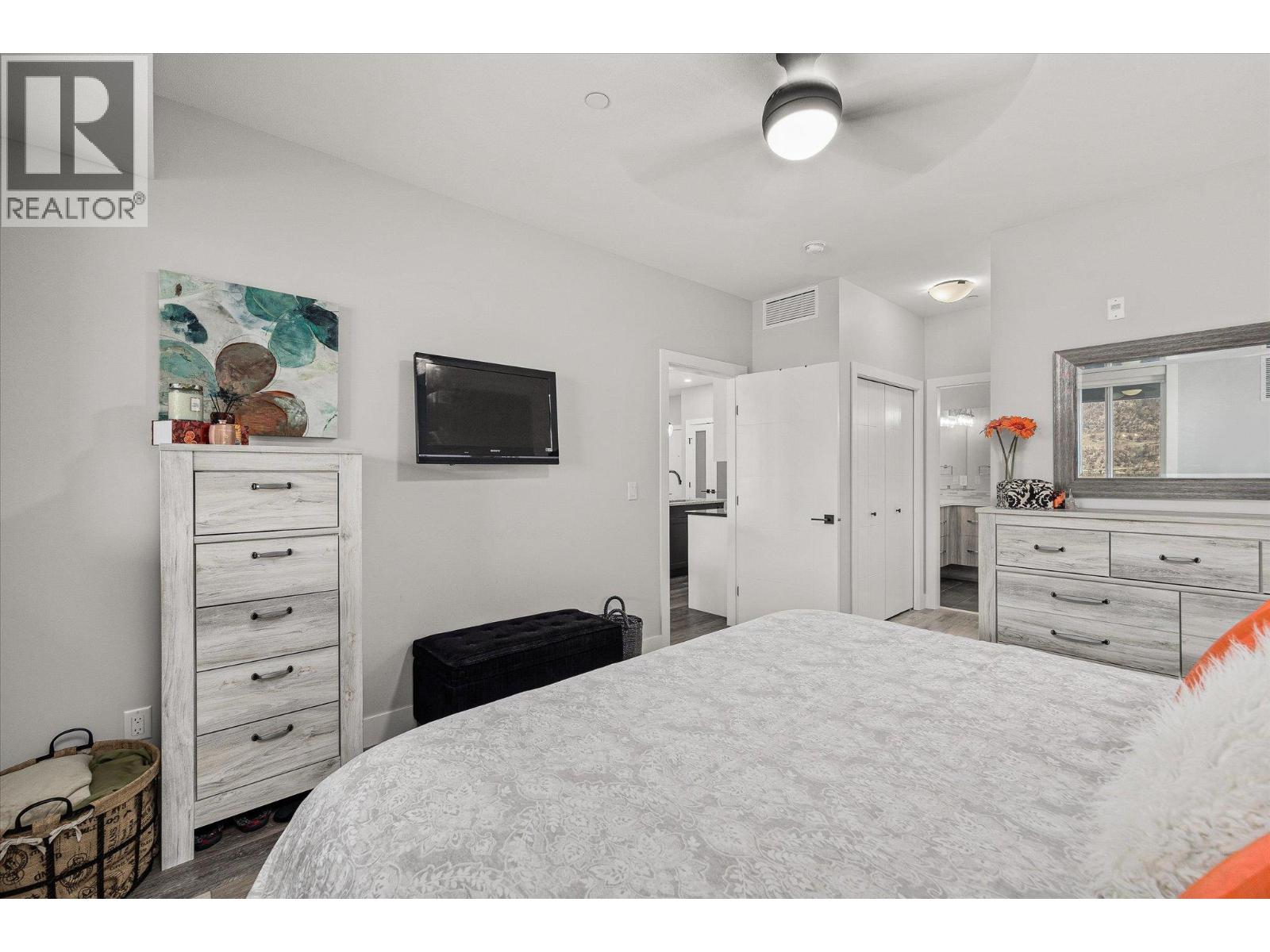 311 3475 Granite Close, Kelowna