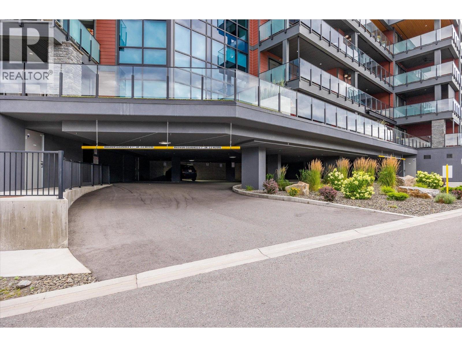 311 3475 Granite Close, Kelowna