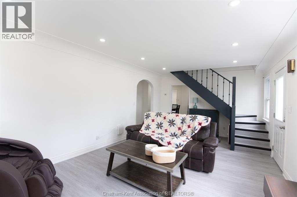Photo 36 of 152 Park Street, Dresden ON