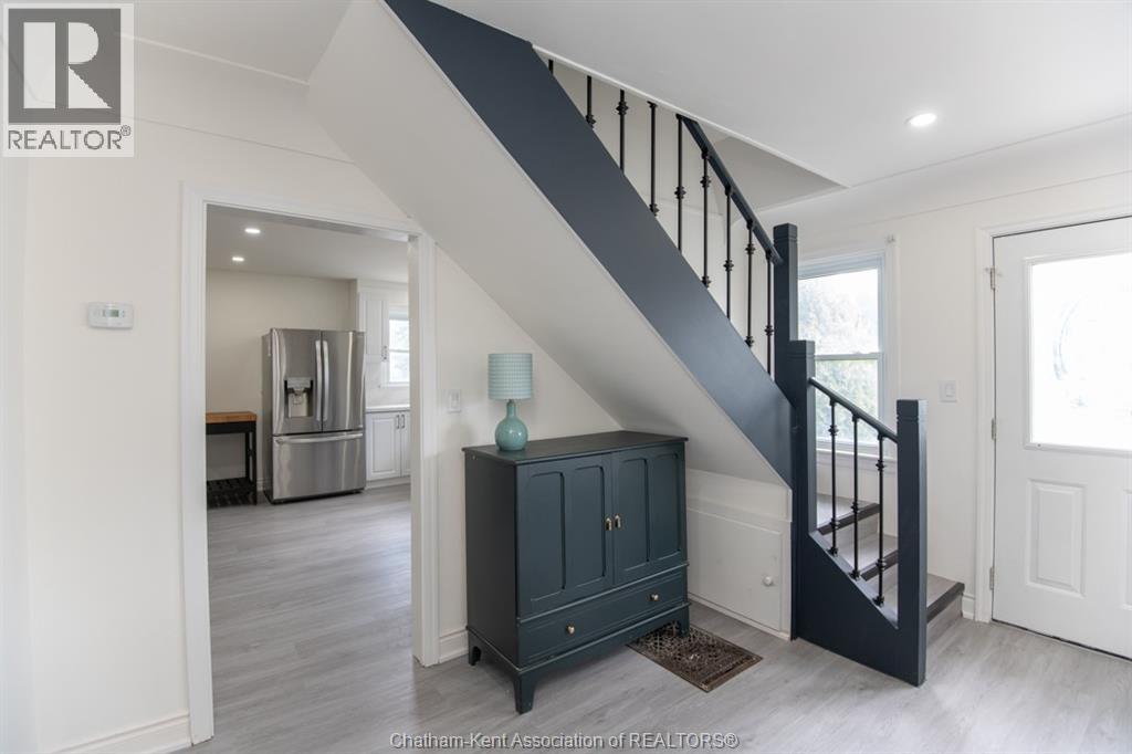 Photo 17 of 152 Park Street, Dresden ON