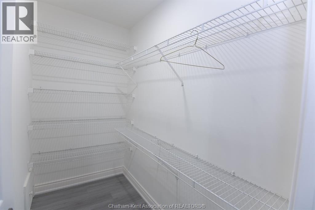 Photo 25 of 152 Park Street, Dresden ON