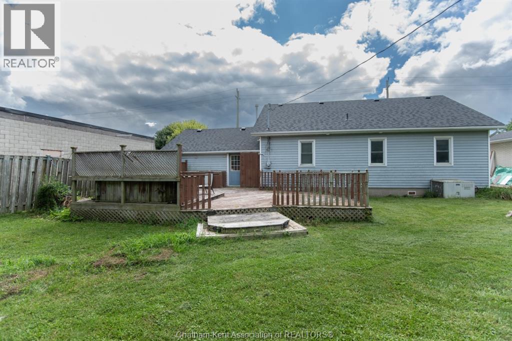 Photo 13 of 152 Park Street, Dresden ON