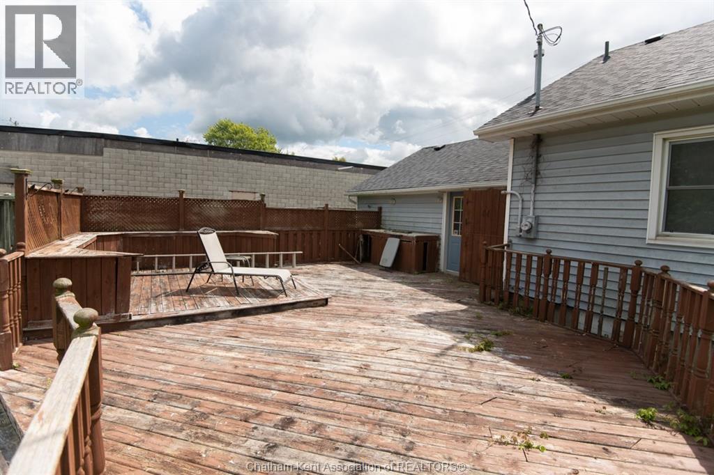 Photo 26 of 152 Park Street, Dresden ON
