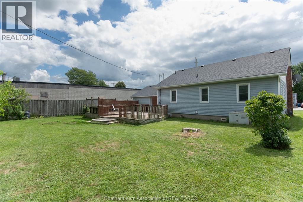 Photo 23 of 152 Park Street, Dresden ON