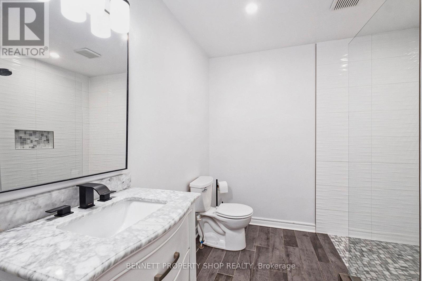 Photo 11 of 778 Montcrest Drive, Ottawa ON