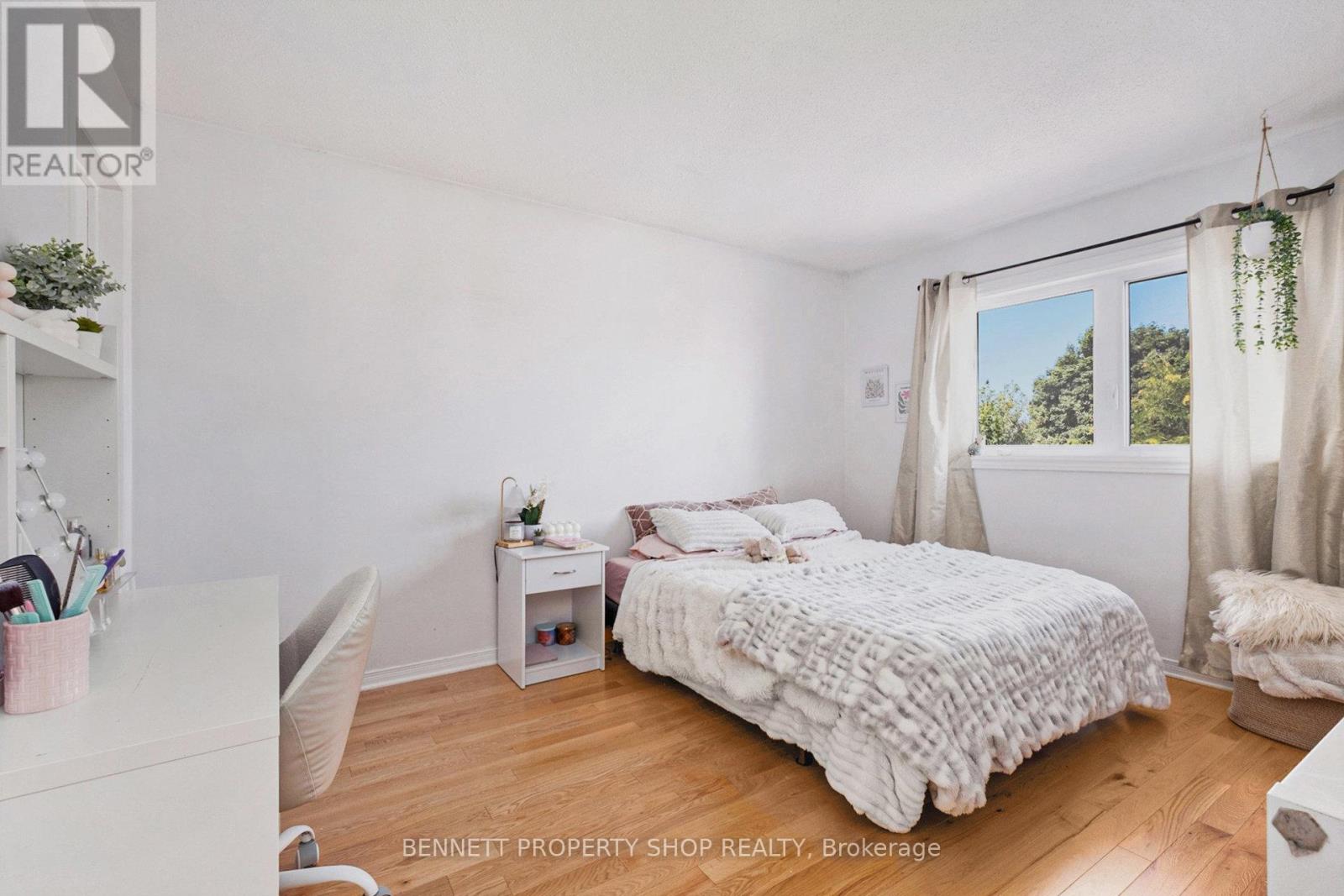 Photo 16 of 778 Montcrest Drive, Ottawa ON