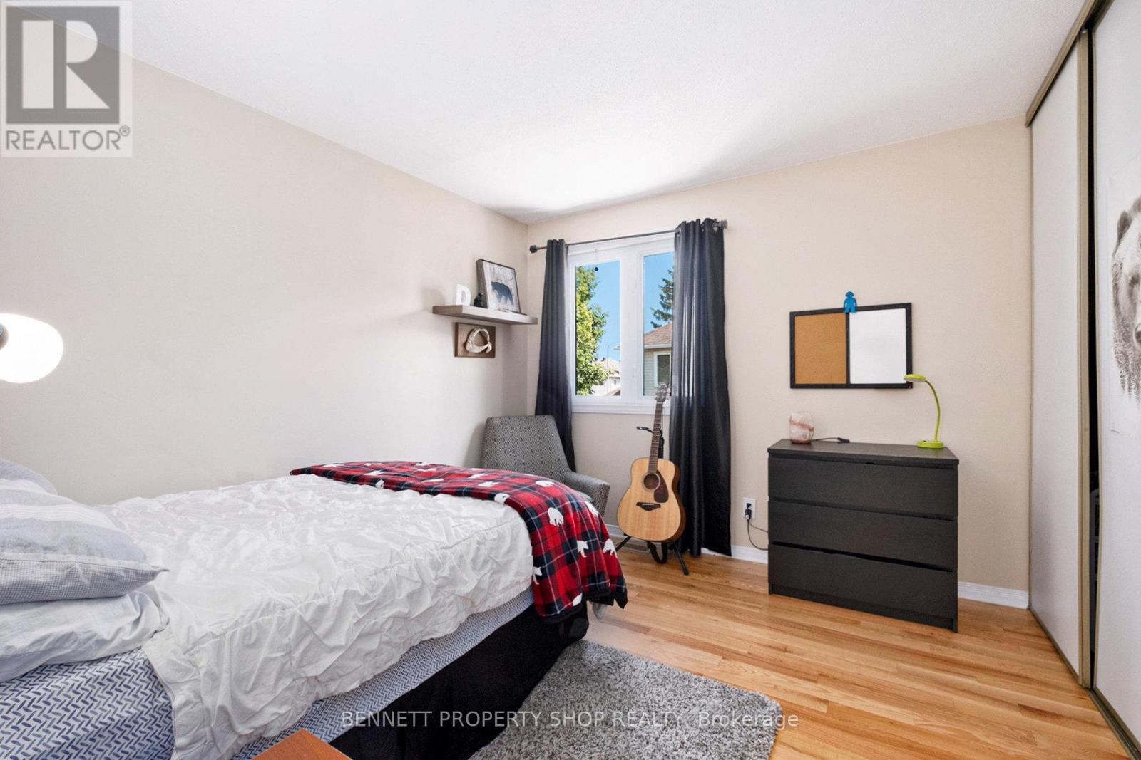 Photo 18 of 778 Montcrest Drive, Ottawa ON