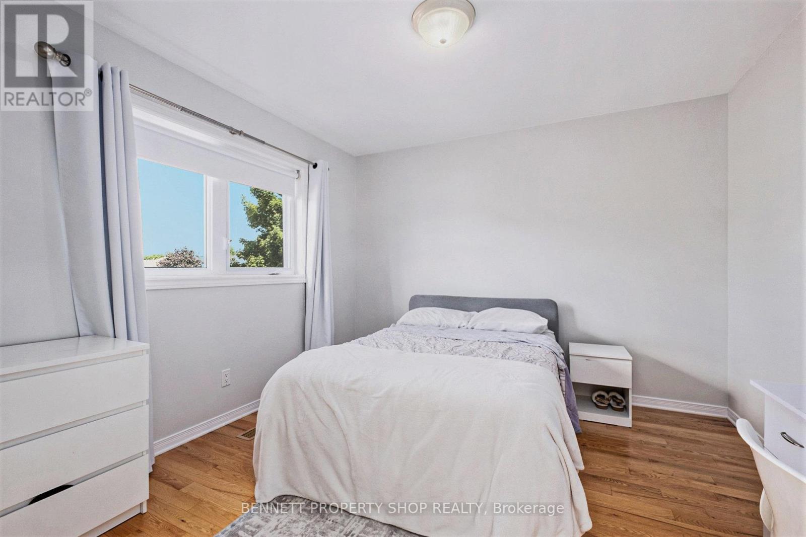 Photo 19 of 778 Montcrest Drive, Ottawa ON