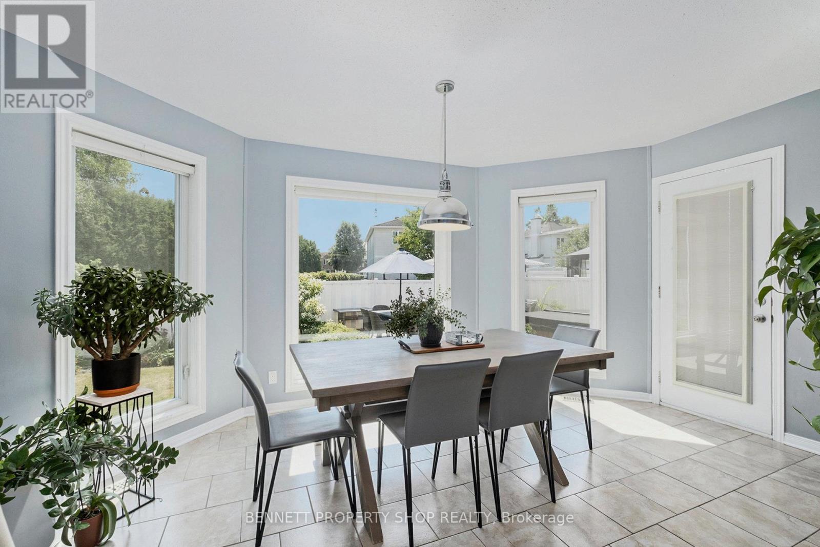 Photo 7 of 778 Montcrest Drive, Ottawa ON