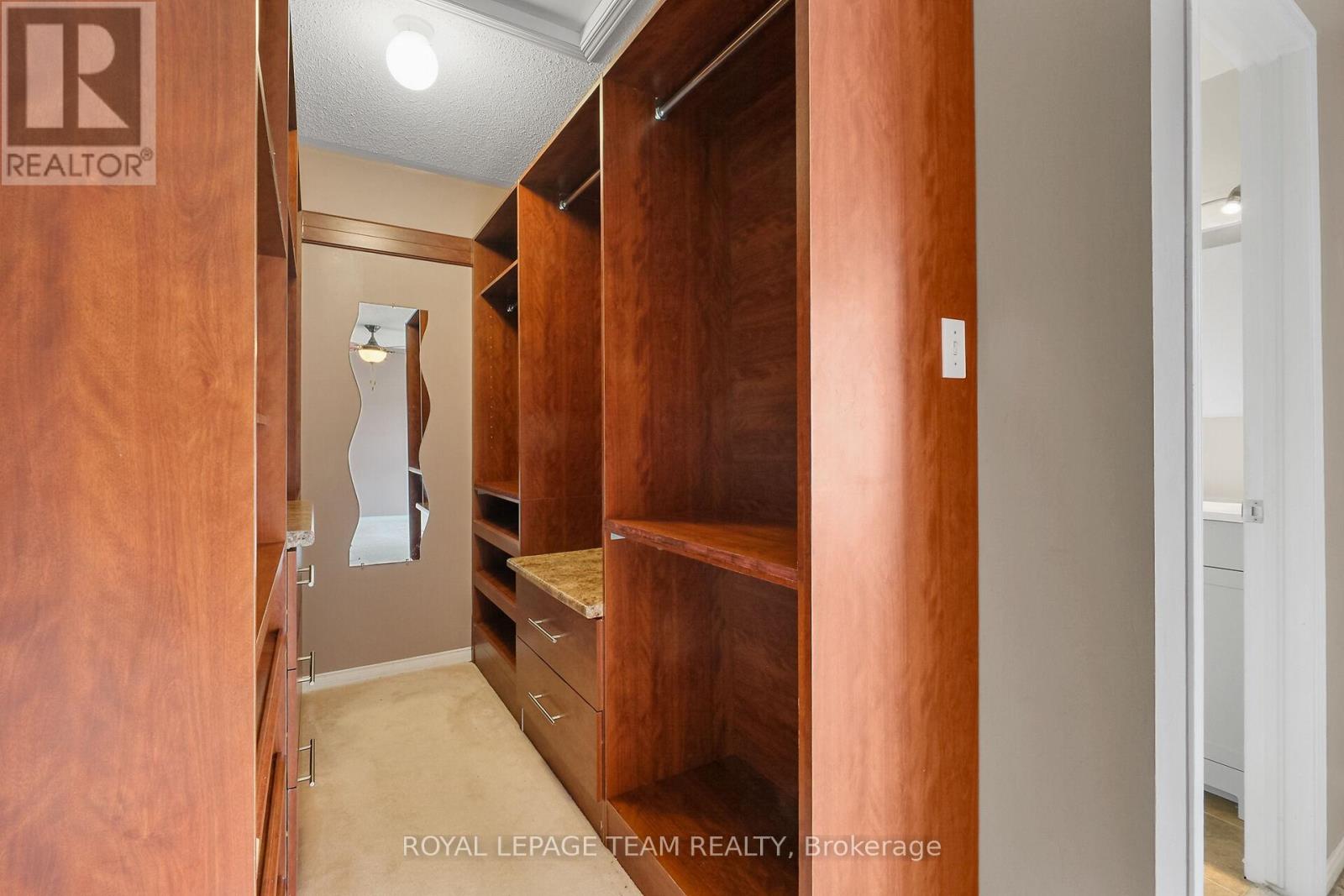 Photo 27 of 6201 Arbourwood Drive, Ottawa ON