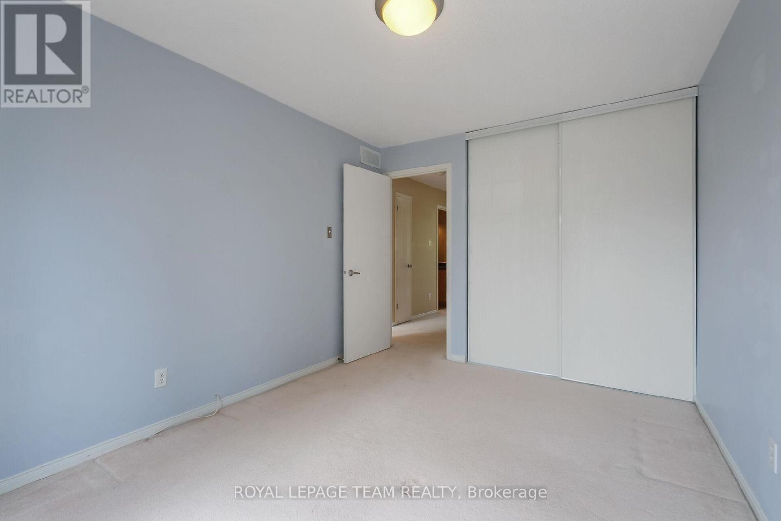 Photo 29 of 6201 Arbourwood Drive, Ottawa ON
