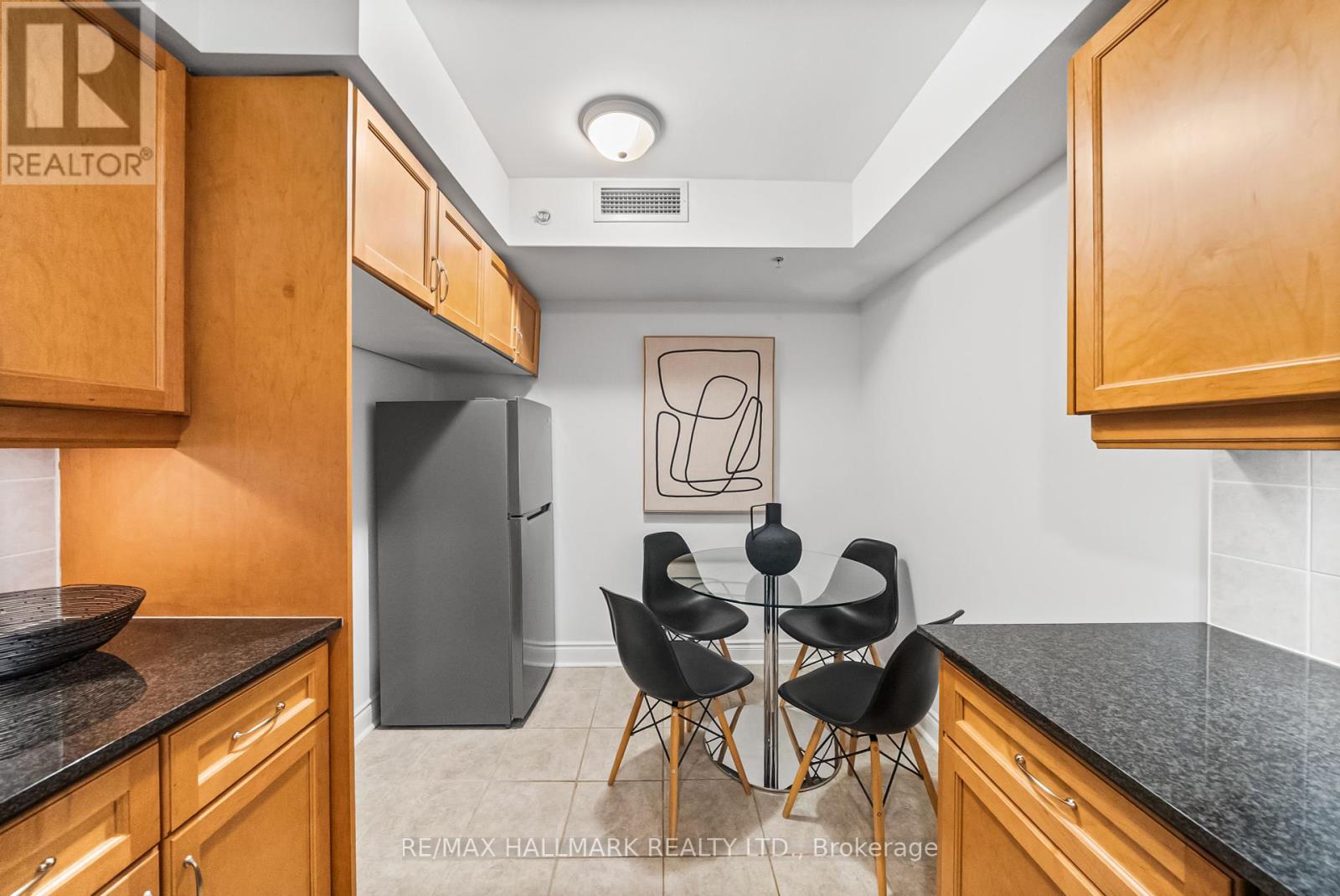 Photo 13 of 506 12 Rean Drive, Toronto ON