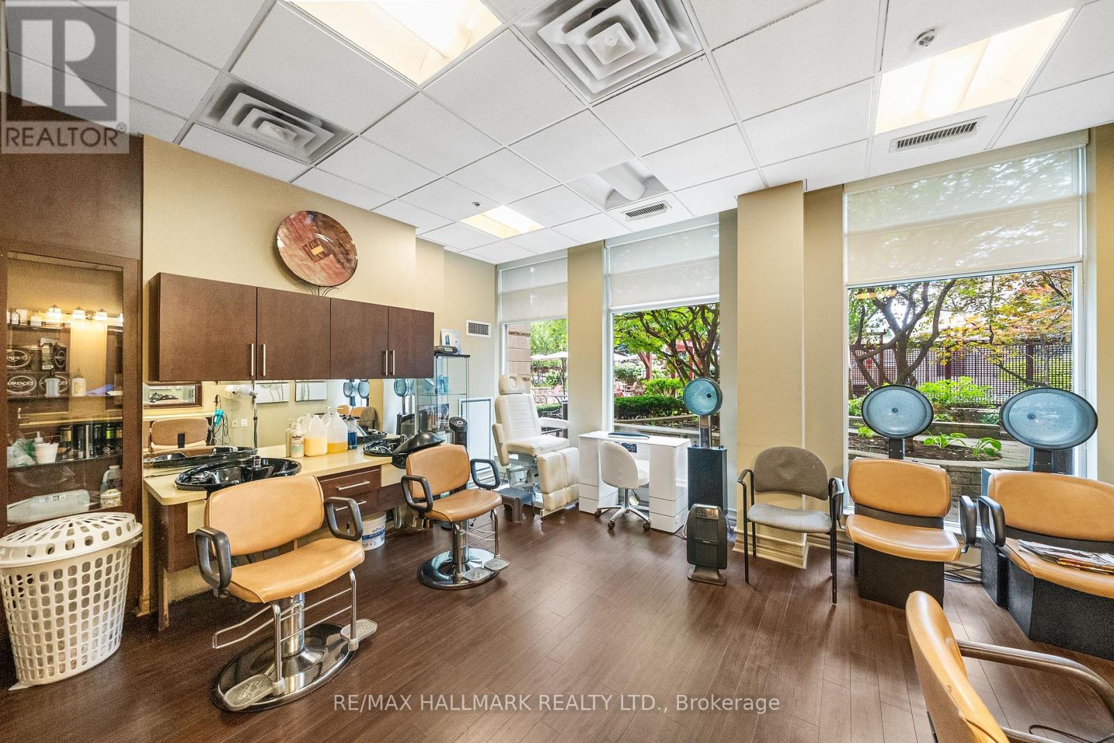 Photo 35 of 506 12 Rean Drive, Toronto ON