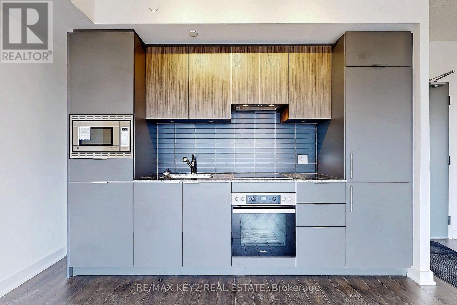Photo 3 of 611 50 Oneill Road, Toronto ON