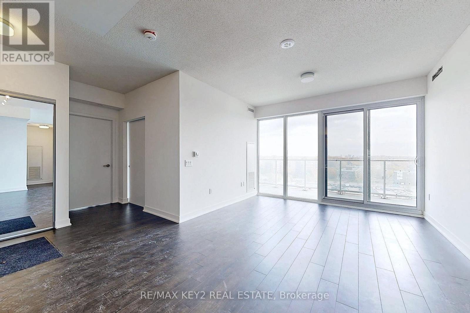 Photo 6 of 611 50 Oneill Road, Toronto ON