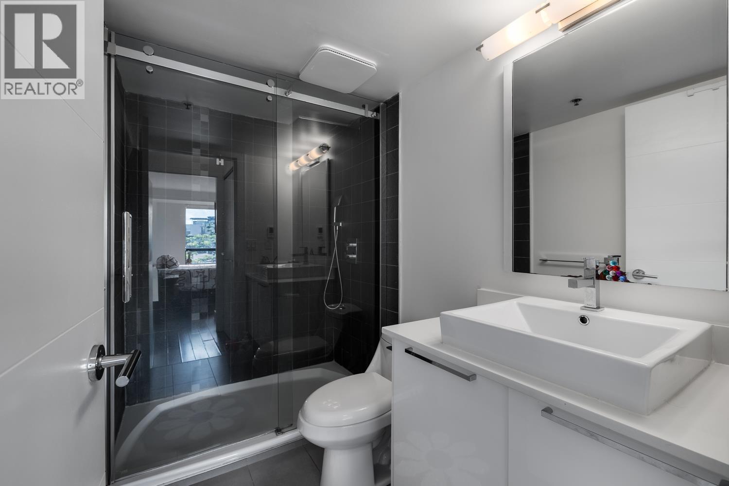 Photo 18 of 303 212 Davie Street, Vancouver BC