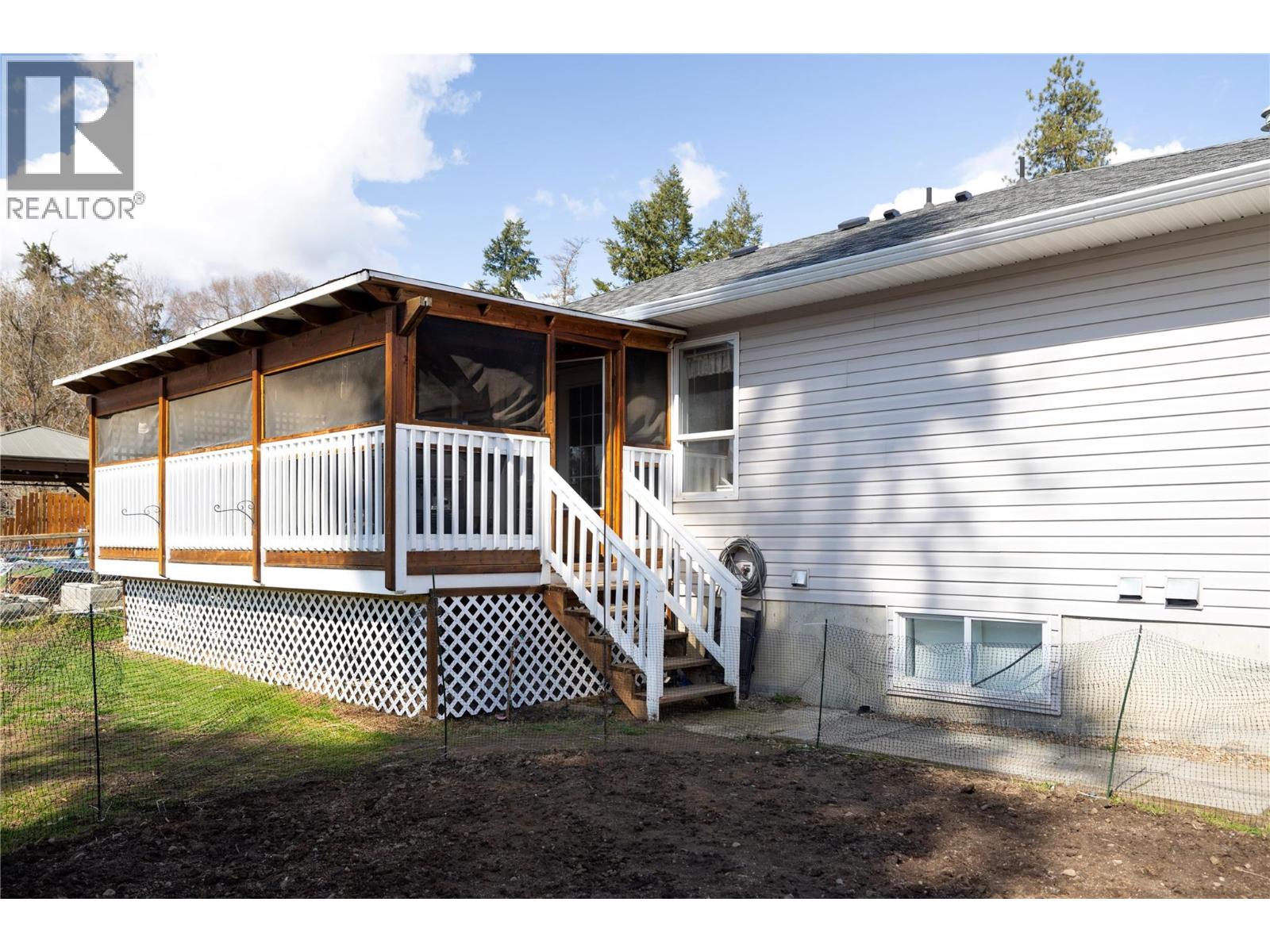 Photo 13 of 3767 Glover Avenue E, Armstrong BC