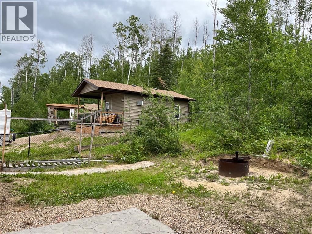 Photo 2 of 621 Diamond Willow Drive, Lac Des Iles SK