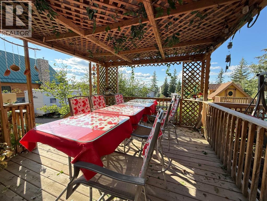 Photo 22 of 621 Diamond Willow Drive, Lac Des Iles SK