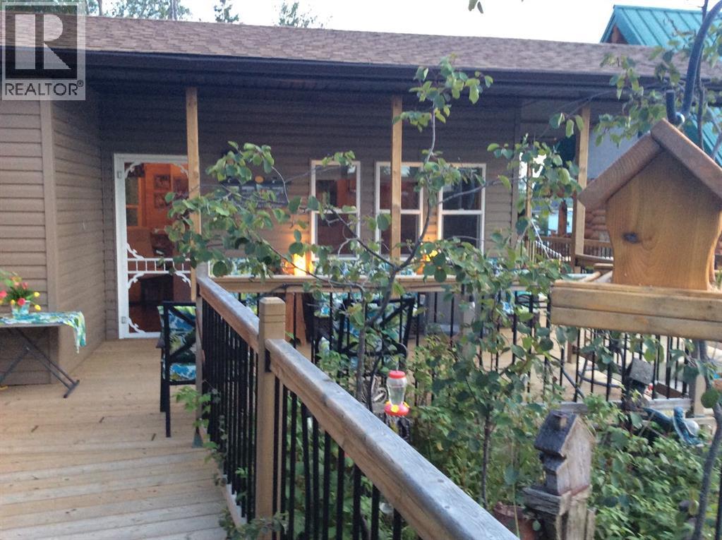 Photo 9 of 621 Diamond Willow Drive, Lac Des Iles SK