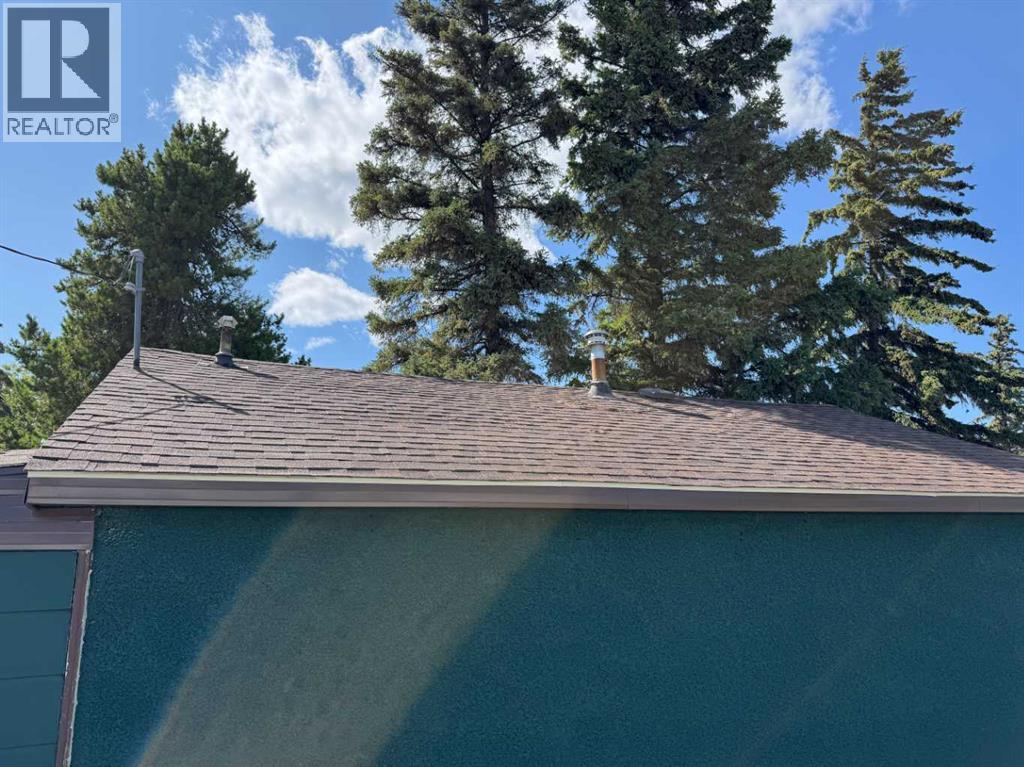 Photo 16 of 9509 104 Avenue, Grande Prairie AB