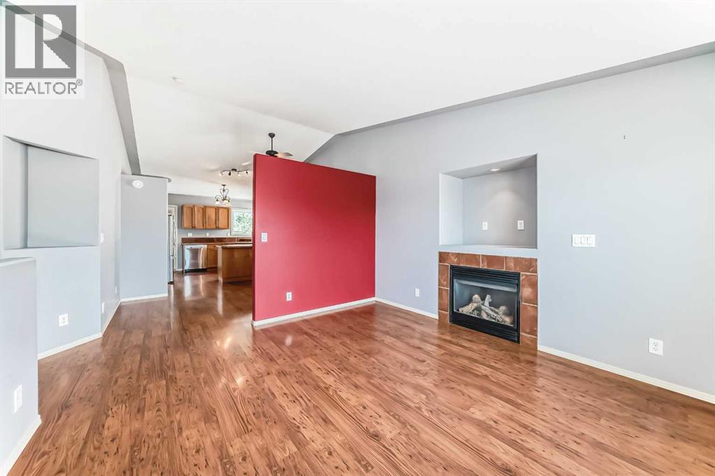 Photo 40 of 56 Jennings Crescent, Red Deer AB
