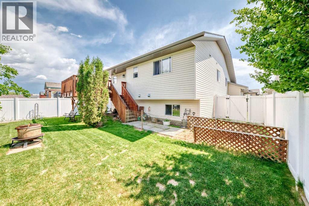 Photo 43 of 56 Jennings Crescent, Red Deer AB