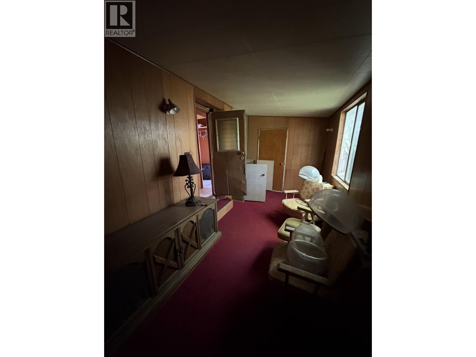 10105 PAQUETTE AVENUE, Hudsons Hope