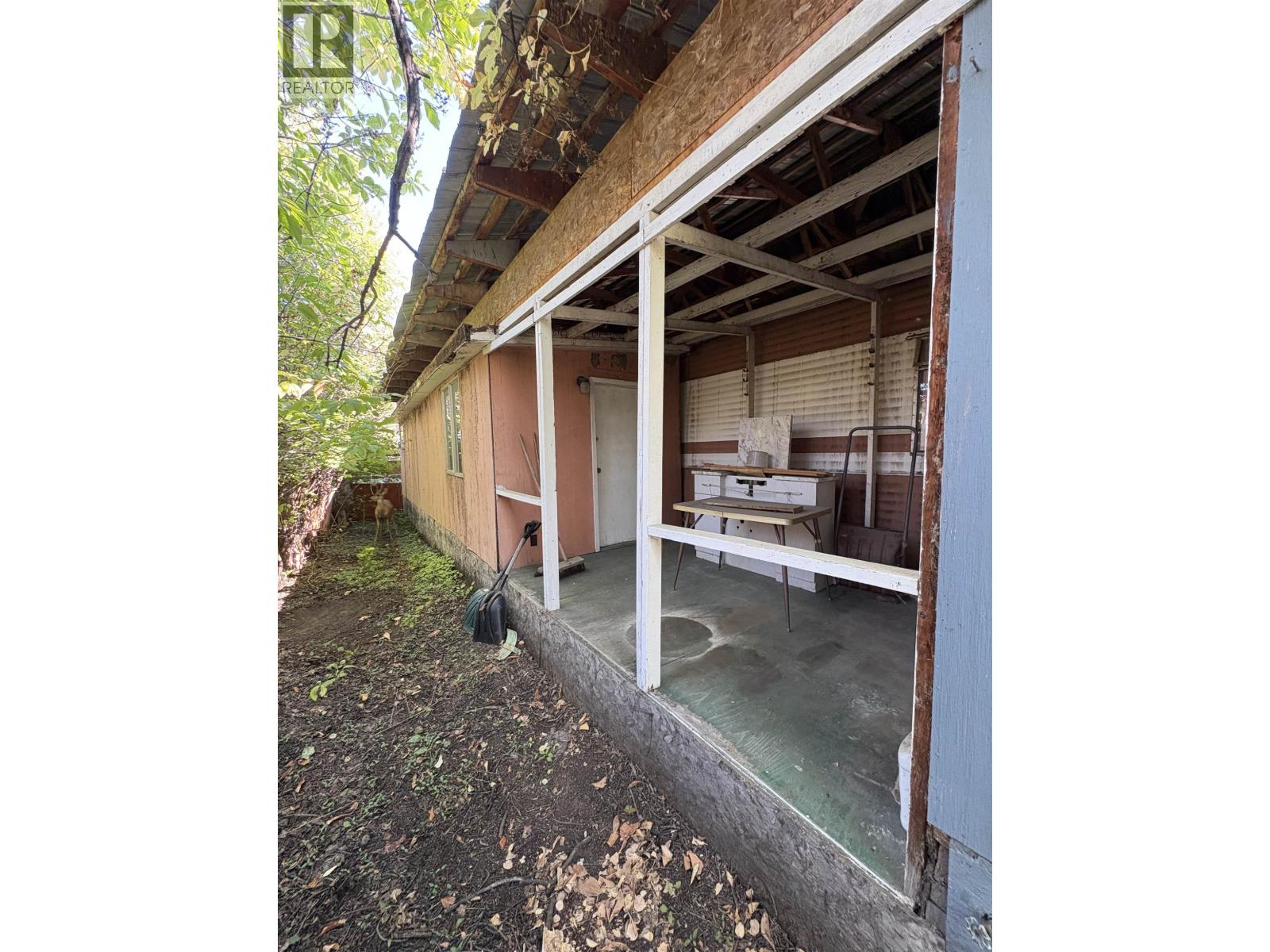 10105 PAQUETTE AVENUE, Hudsons Hope