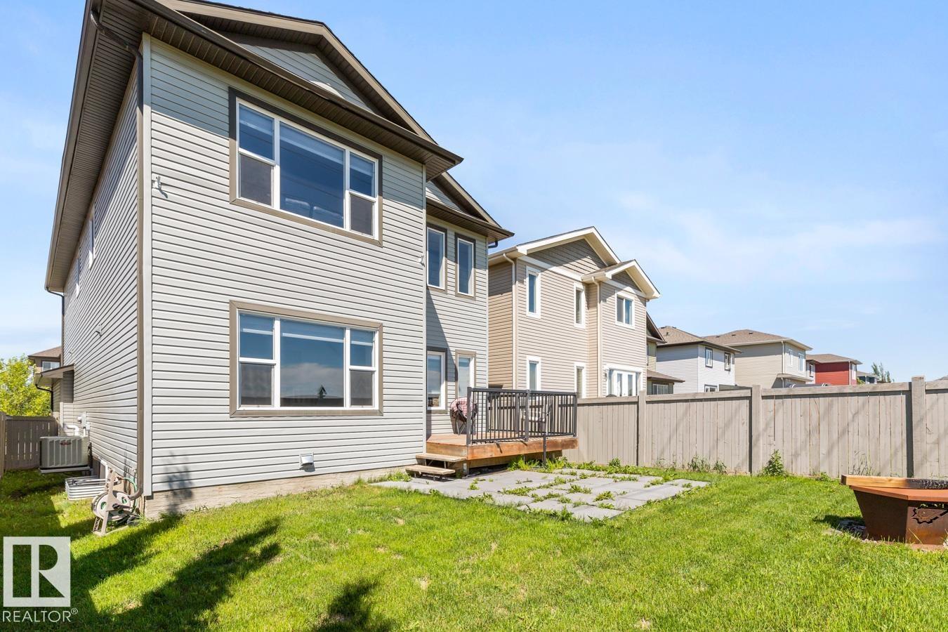 Photo 36 of 3 Sandalwood Pl, Leduc AB