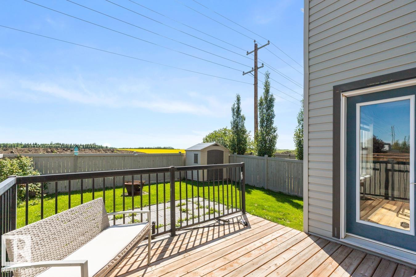 Photo 7 of 3 Sandalwood Pl, Leduc AB