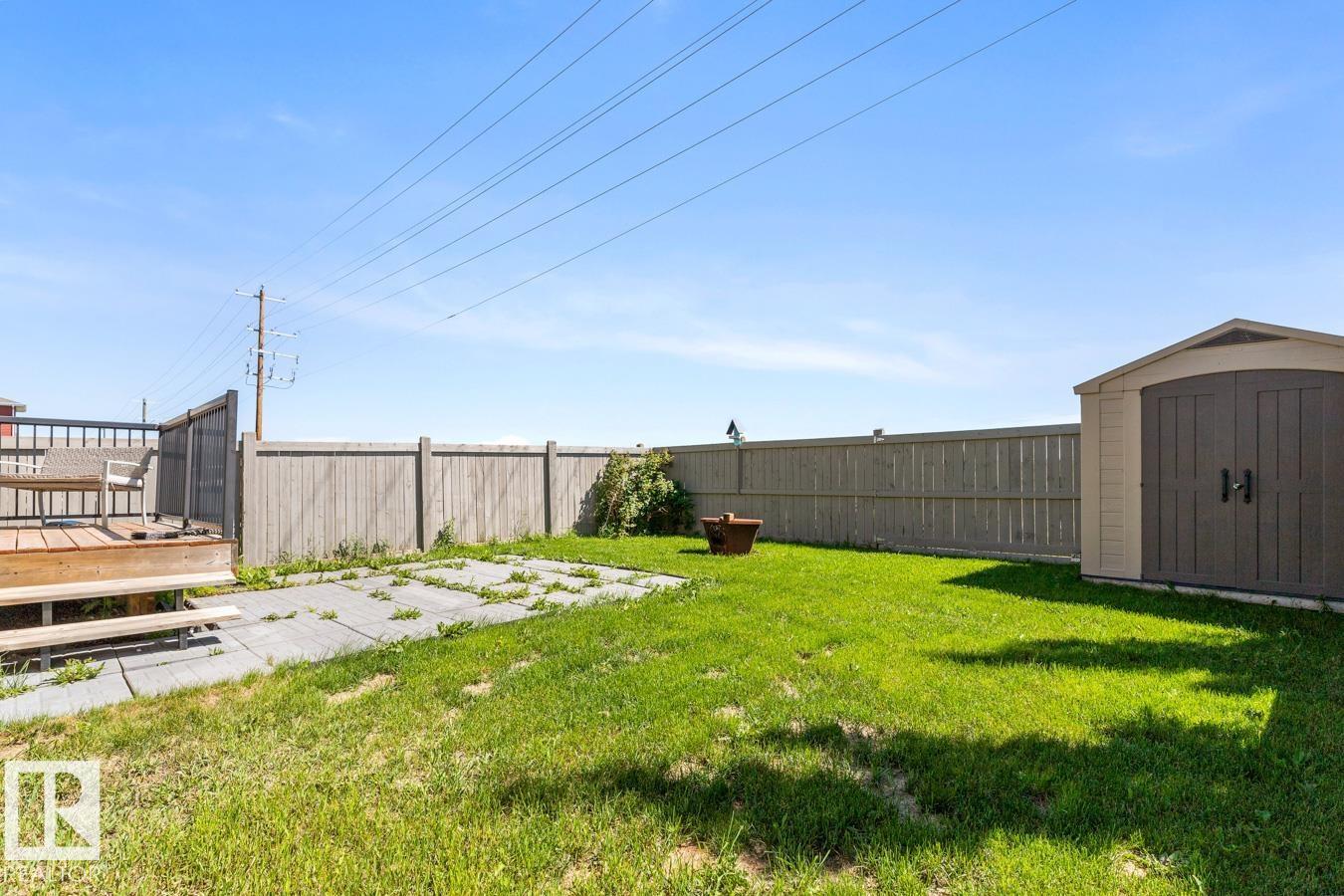 Photo 24 of 3 Sandalwood Pl, Leduc AB