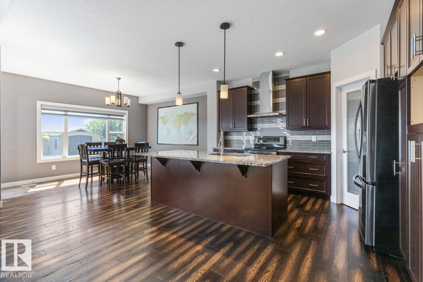 Photo 31 of 3 Sandalwood Pl, Leduc AB