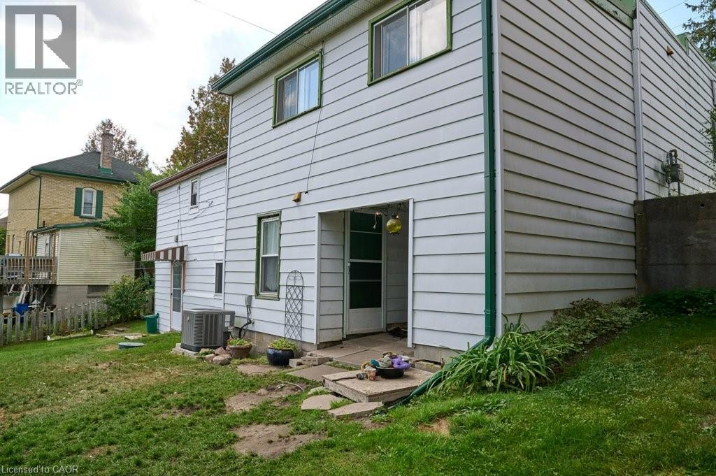 Photo 1 of 117 Front Street, New Dundee ON