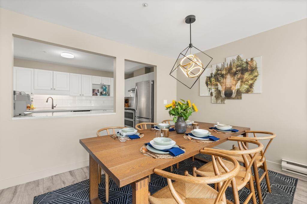 Photo 6 of 201 9688 148 Street, Surrey BC
