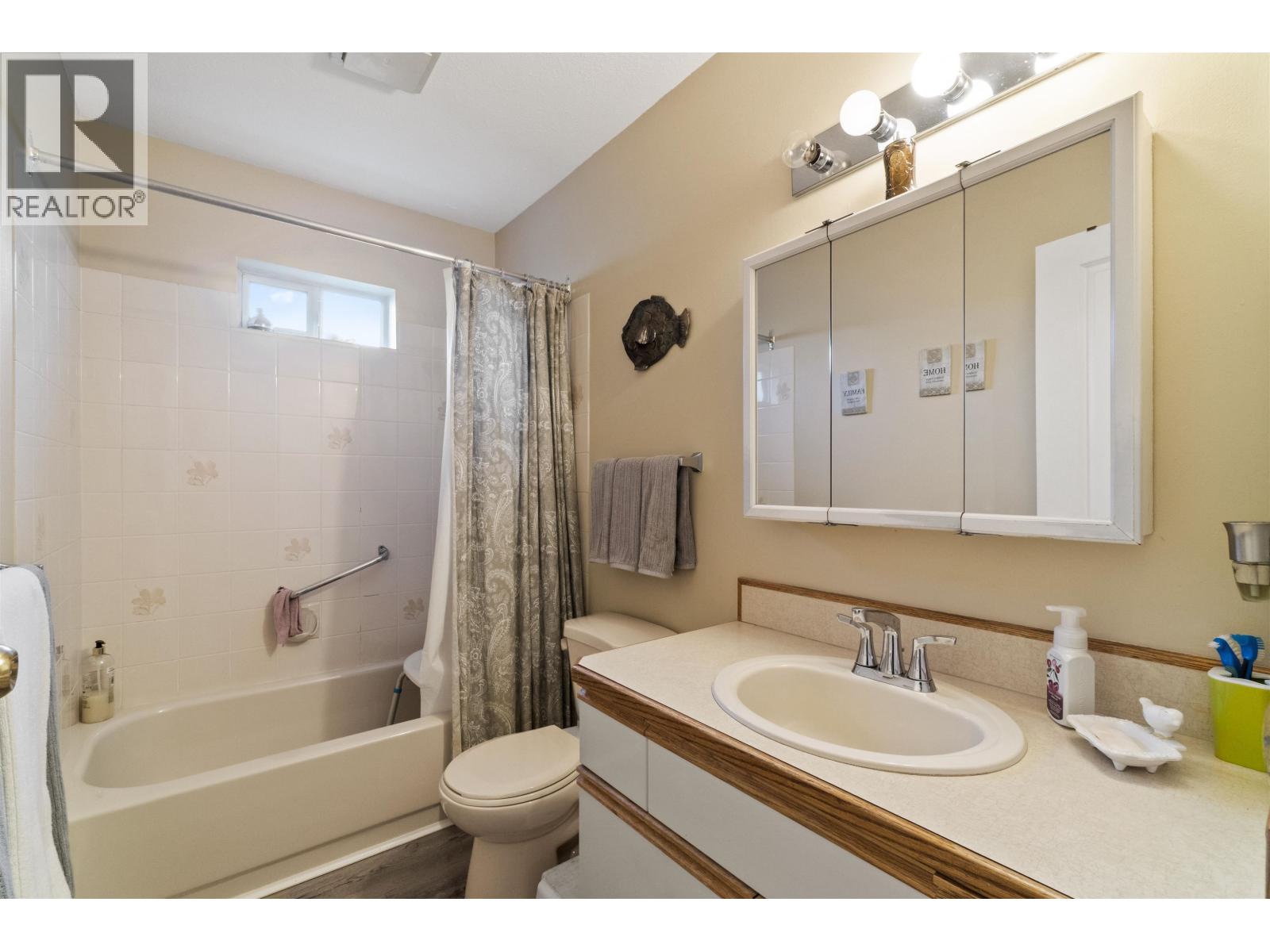 Photo 7 of 14 19249 Hammond Road, Pitt Meadows BC