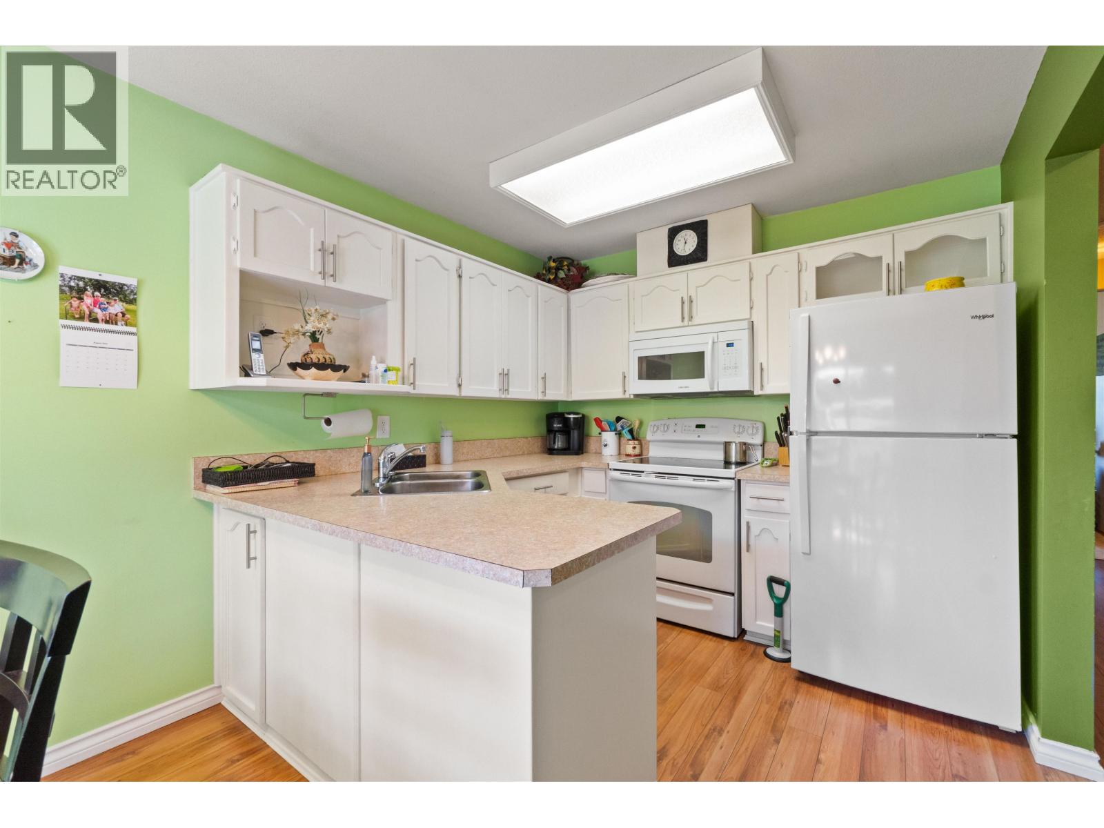 Photo 2 of 14 19249 Hammond Road, Pitt Meadows BC