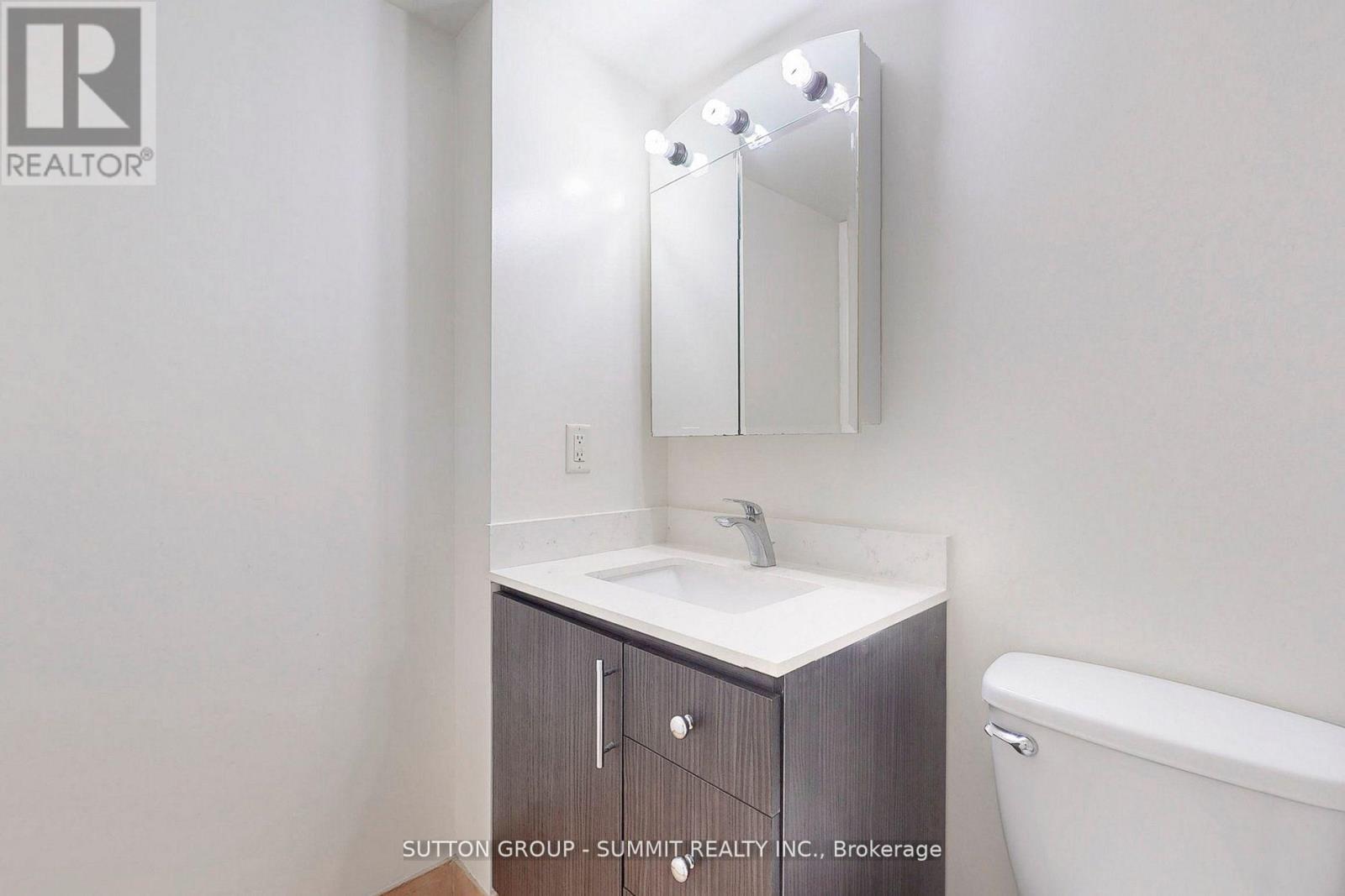Photo 17 of 1203 2565 Erin Centre Boulevard, Mississauga ON
