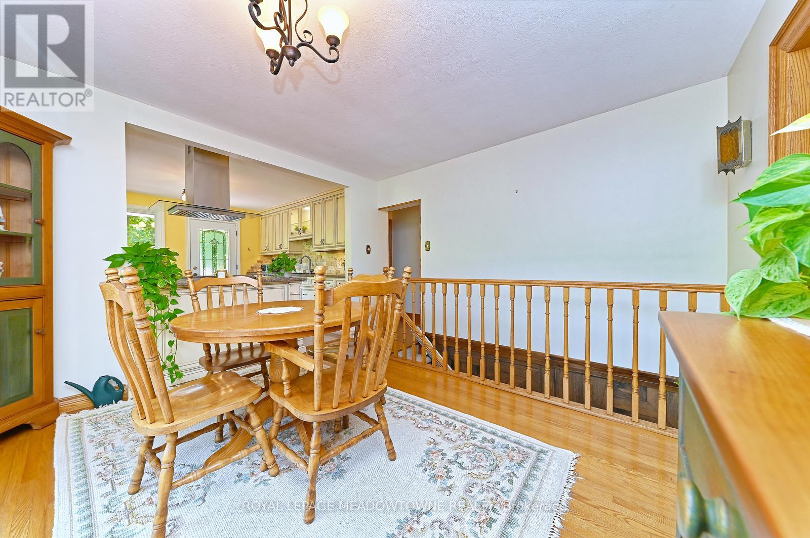 Photo 37 of 4 Ann Street, Halton Hills ON