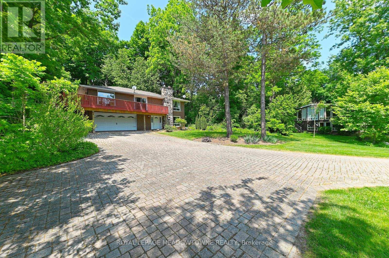 Photo 1 of 4 Ann Street, Halton Hills ON