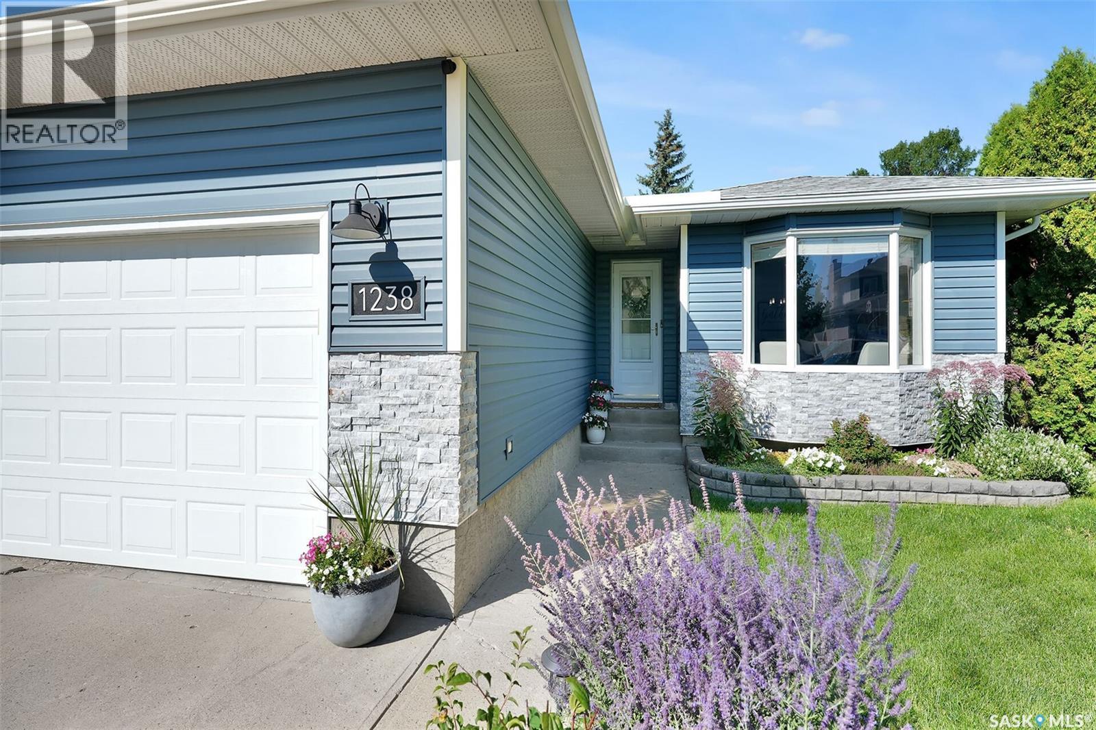 Photo 15 of 1238 Gelsinger Place N, Regina SK