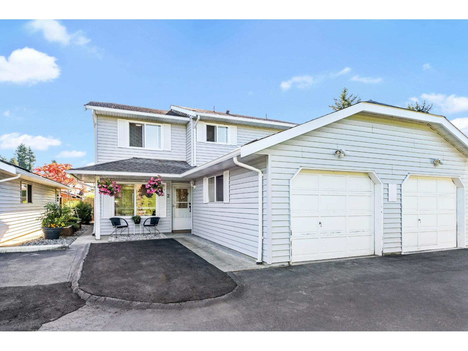 Photo 2 of 2 33931 Marshall Road, Abbotsford BC