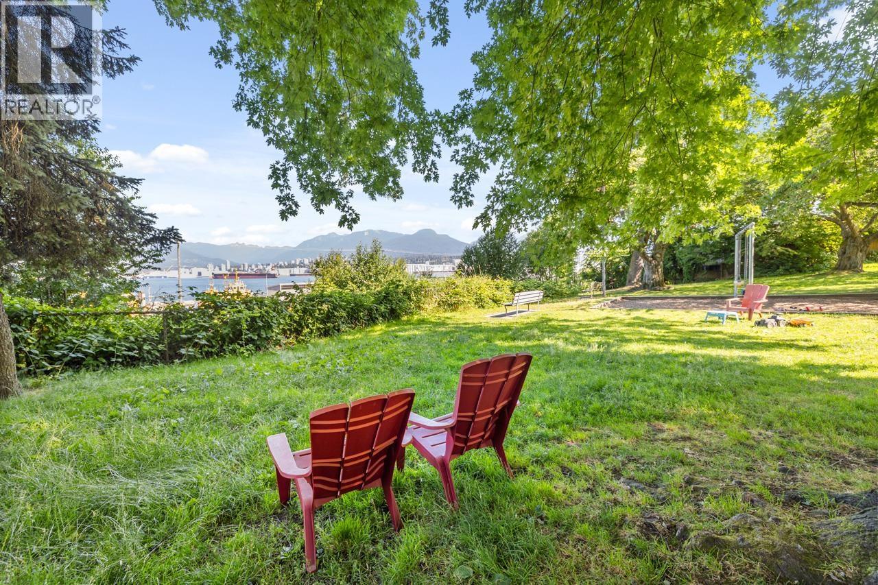 Photo 31 of 305 2336 Wall Street, Vancouver BC