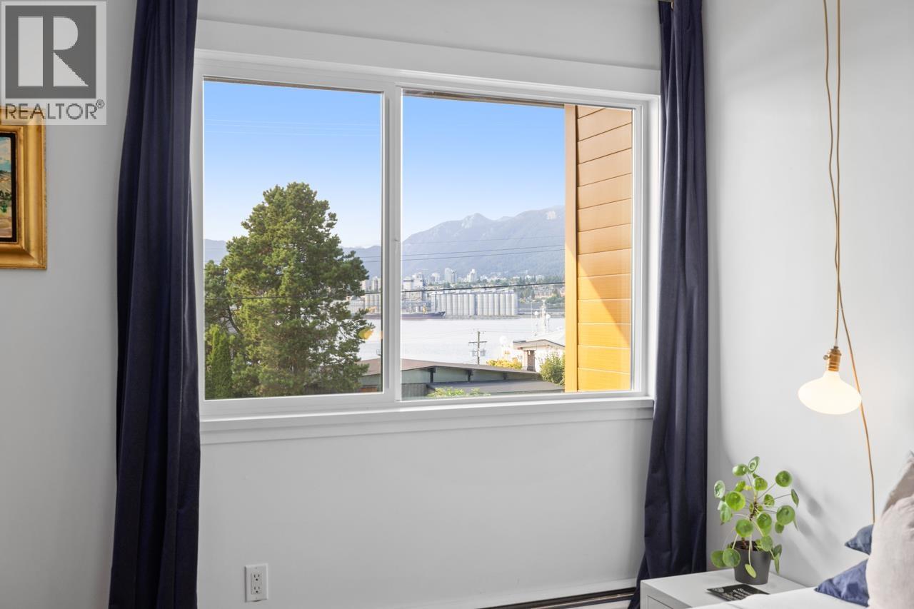 Photo 22 of 305 2336 Wall Street, Vancouver BC