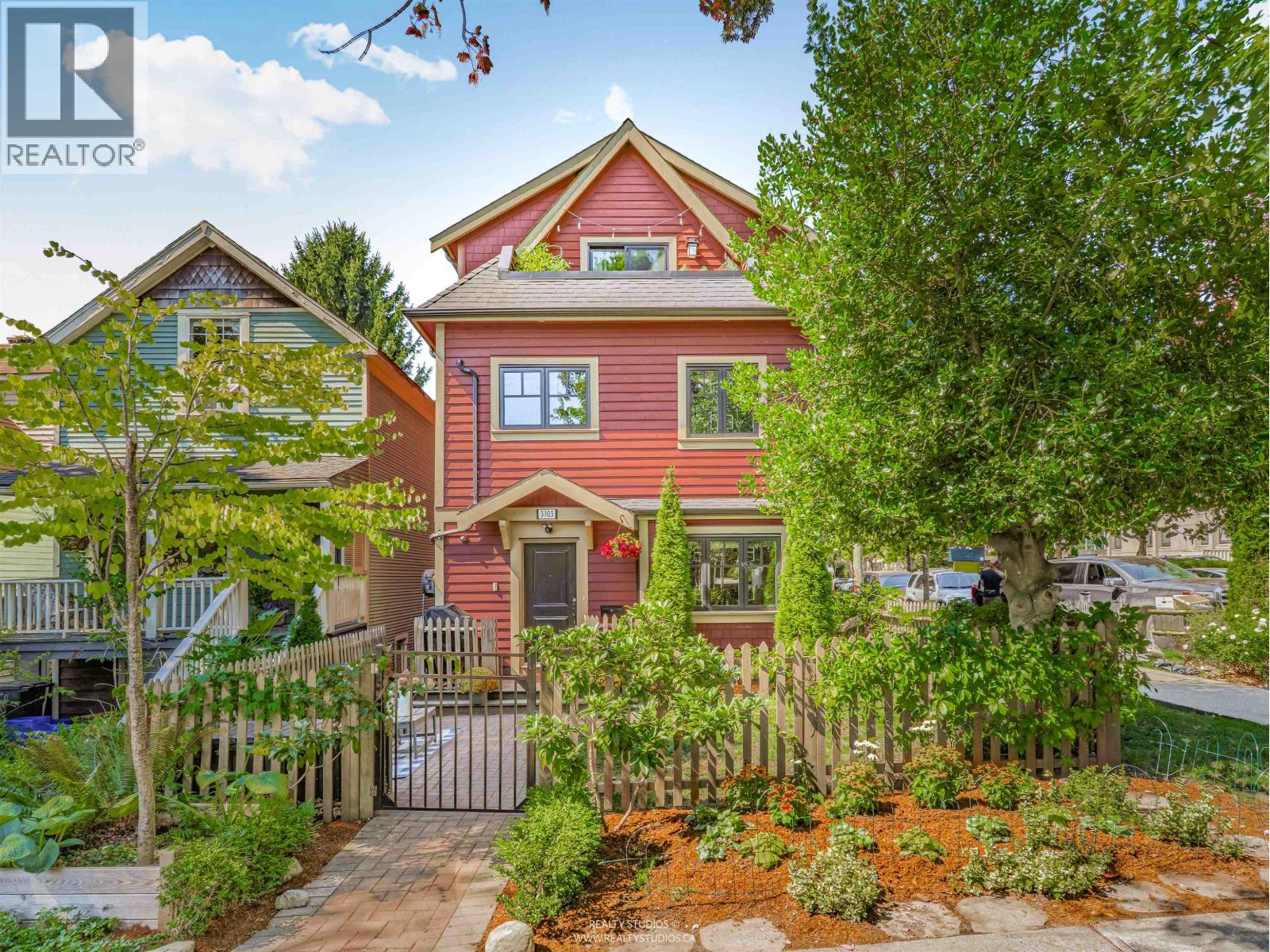 Photo 1 of 3103 St George Street, Vancouver BC