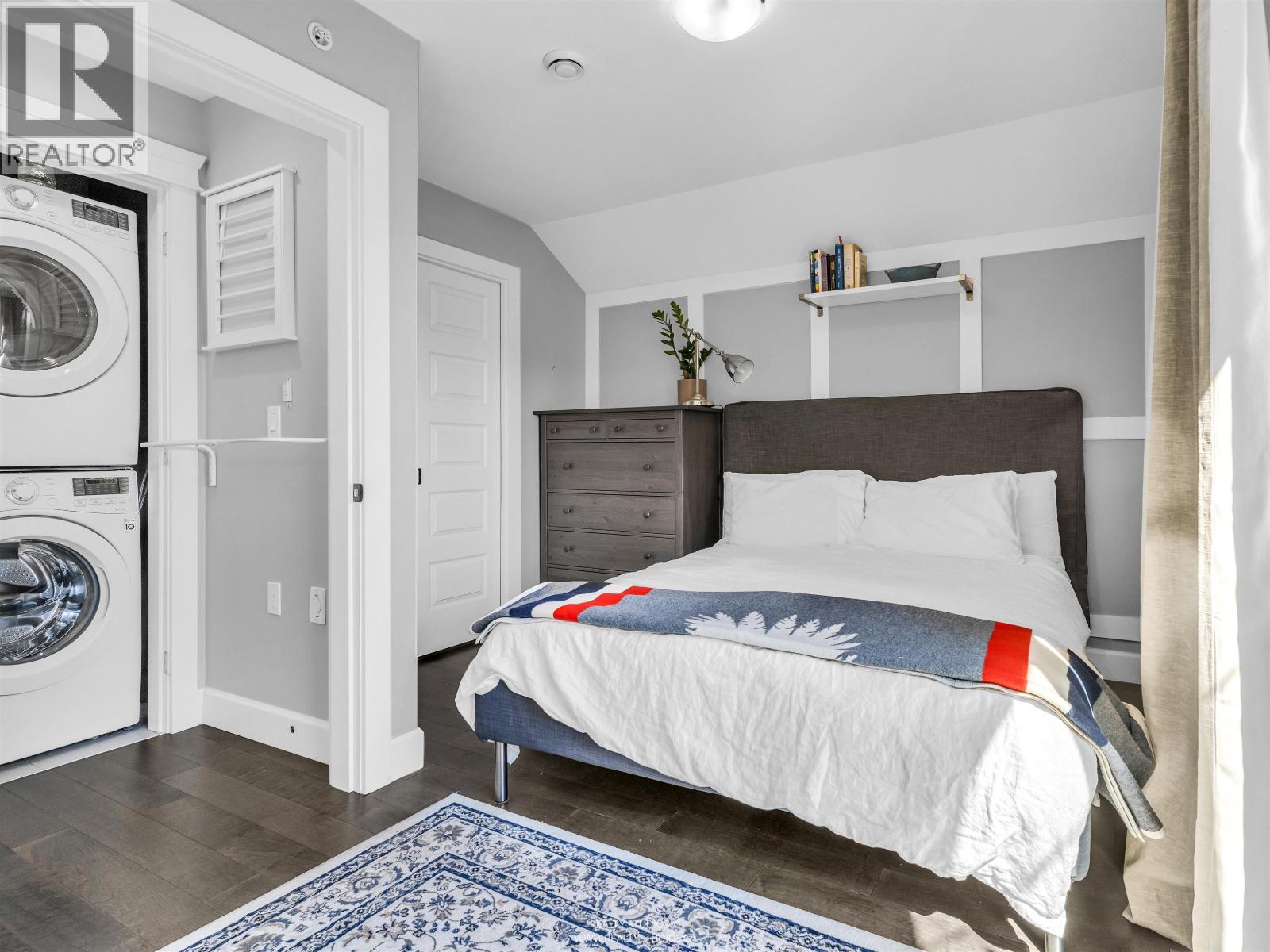 Photo 15 of 3103 St George Street, Vancouver BC