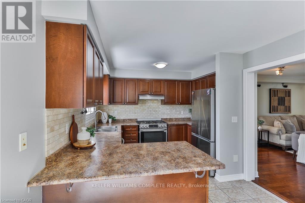 Photo 25 of 151 Spring Creek Drive, Hamilton ON